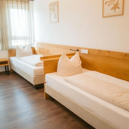 Hotel Poellners 20 Min Von Muenchen Hbf
